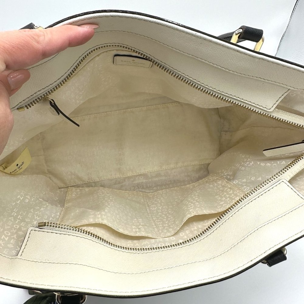 EUC Kate Spade Beige/Ivory/Black Colorblock Zip-Top Leather Tote + Bag Charm - Picture 15 of 16